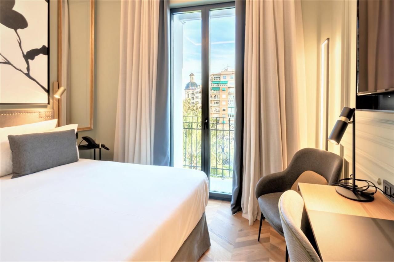 L&H Gran Via Valencia Hotell Eksteriør bilde